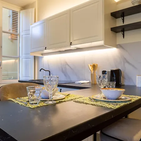 아파트 Calzaiuoli Private House Silver 피렌체