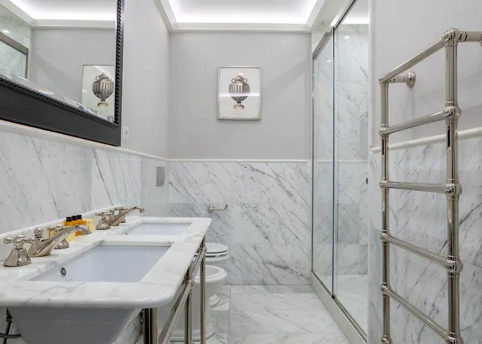 Calzaiuoli Private House Silver Апартаменты Флоренция