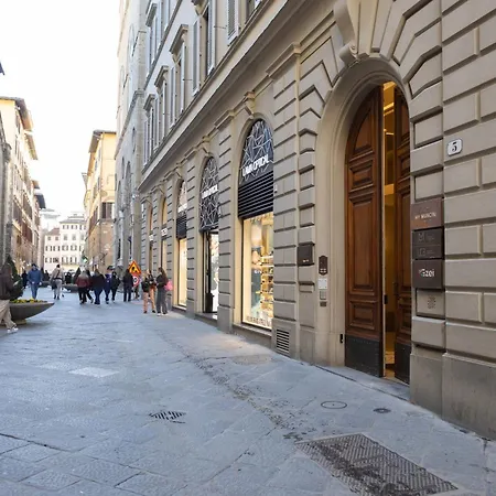 Calzaiuoli Private House Silver *